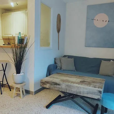 Deux Beaux Studios, Rue Pietonne, Bord De Mer, Clim Bandol